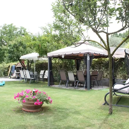 Paradise Apartment