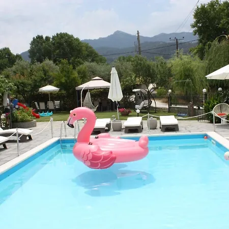 Paradise Apartment *