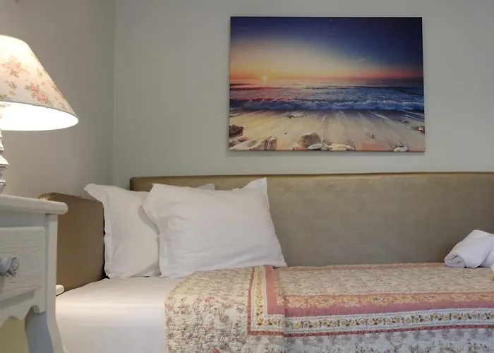 Paradise 아파트 *